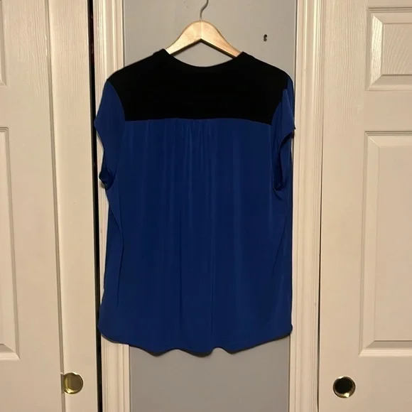 Plus size blouse - Picture 5 of 5